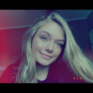 Meet your Posher, Kaylee